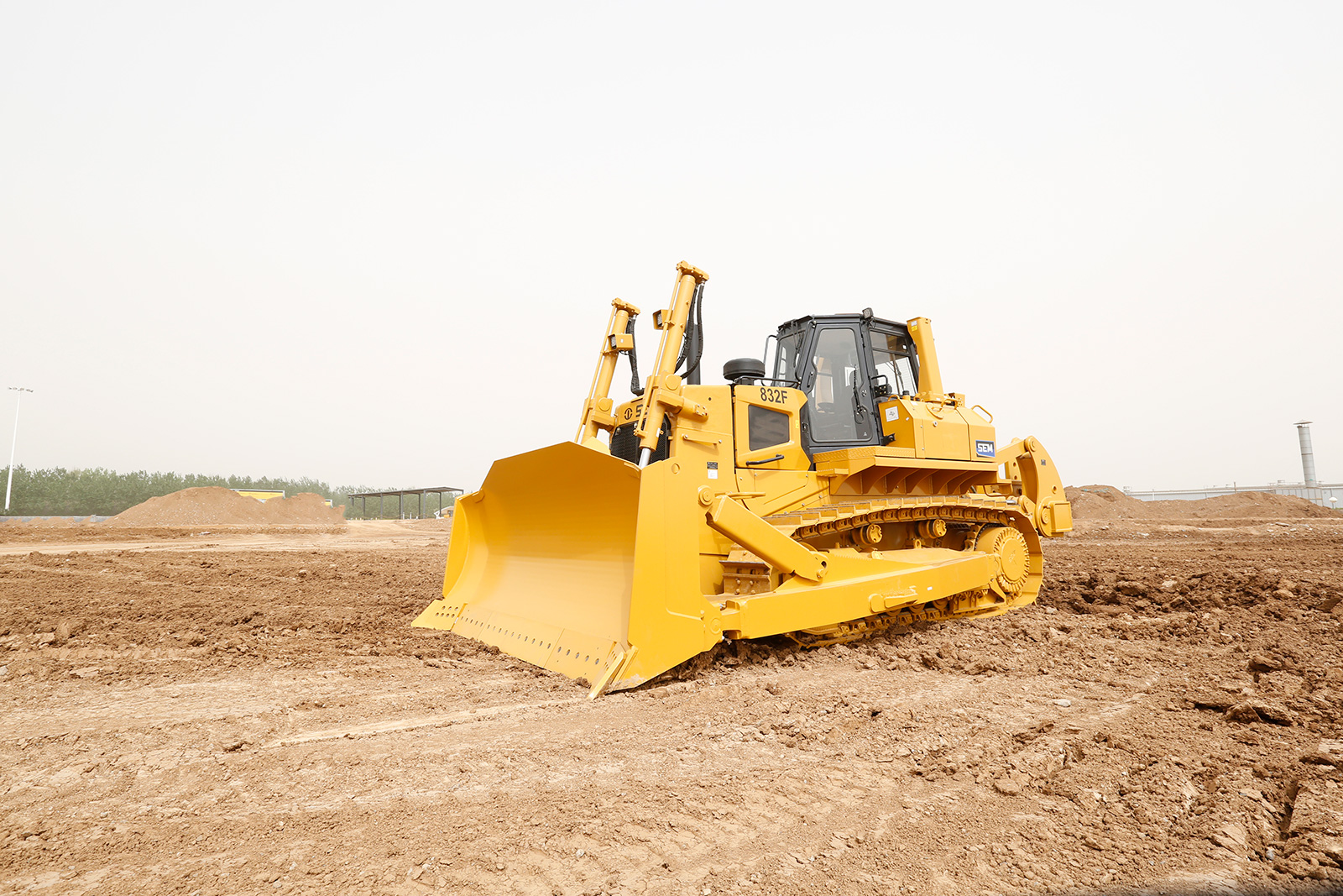Imagen alternativo de 832F